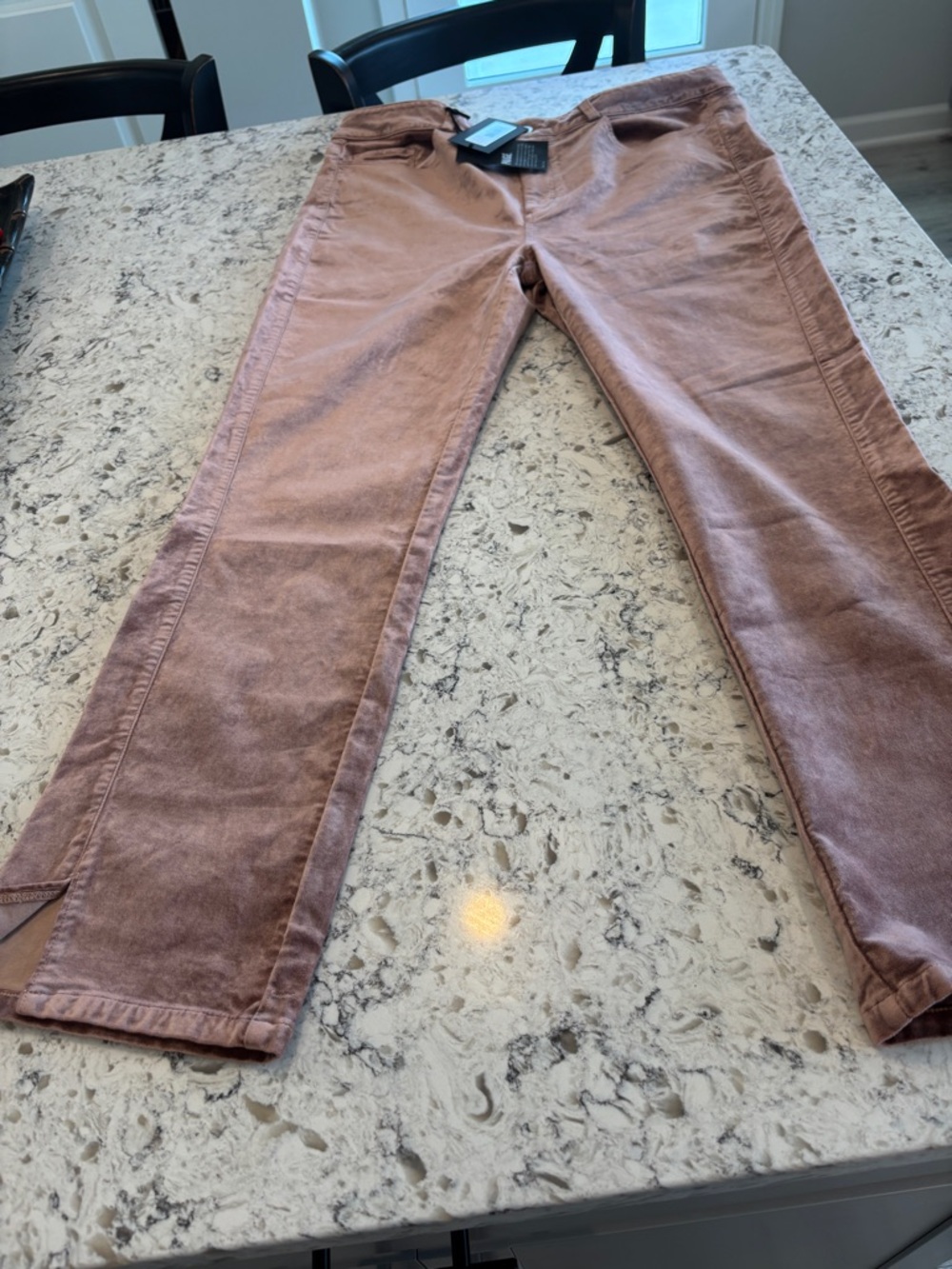 NWT Paige Cindy Twisted Seam Slit High Rise Straight Leg Blush Velvet Size 33